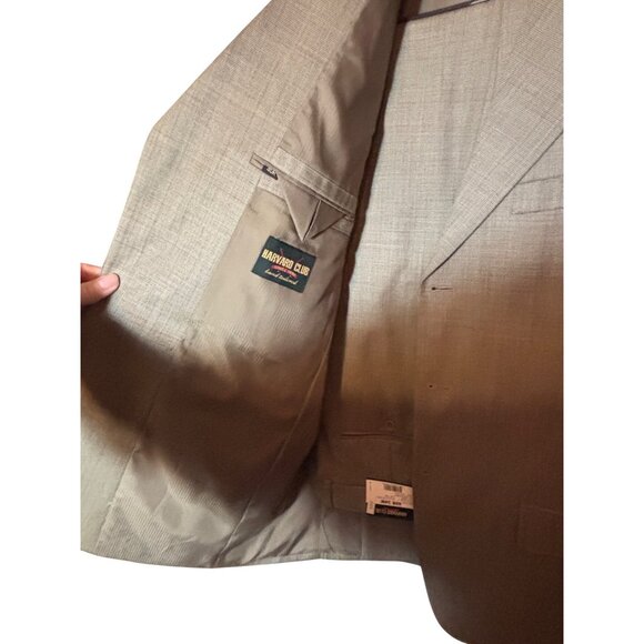 Harvard Club Suit – 40R Jacket / 34W Pants (New with Tags) - Picture 3 of 4